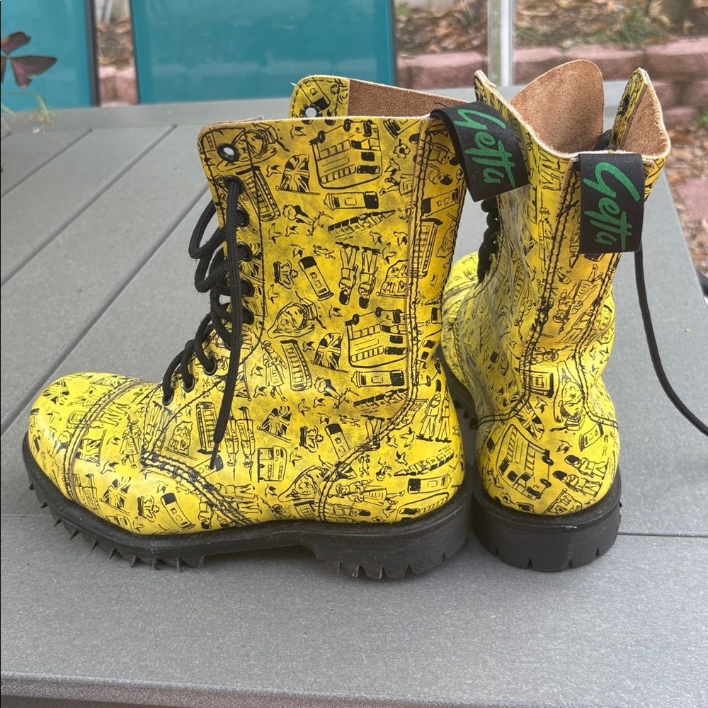 Vintage Getta Grip yellow London boots size 7 - Picture 8 of 8